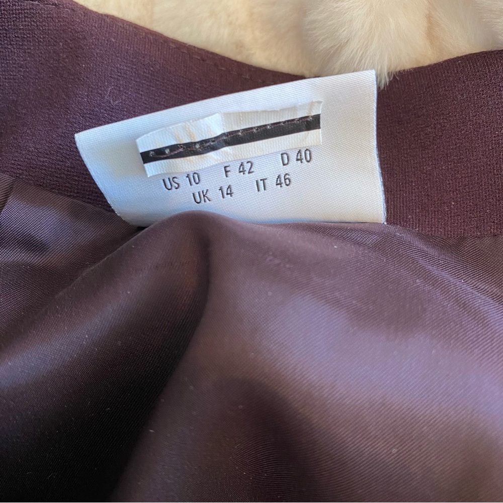 Akris Punto Skirt Closet clean out - Picture 3 of 5